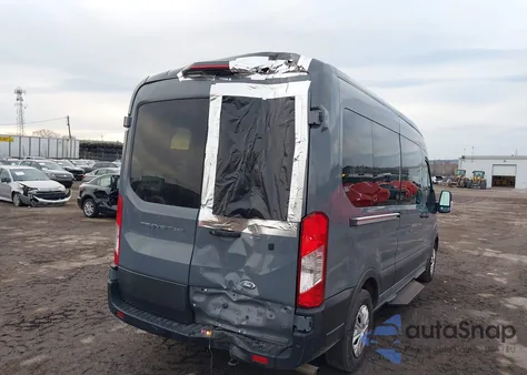 2022 Ford Transit-350 Passenger Van Xlt z USA, uszkodzony, nr VIN 1FBAX2C82NKA19727